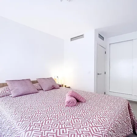 Апартаменты Paradise Palms I Deluxe, Incl. Welcome Package Коральео
